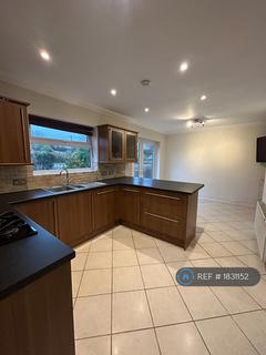 3 bedroom semi-detached house to rent, Bindon Drive, Bristol, BS10