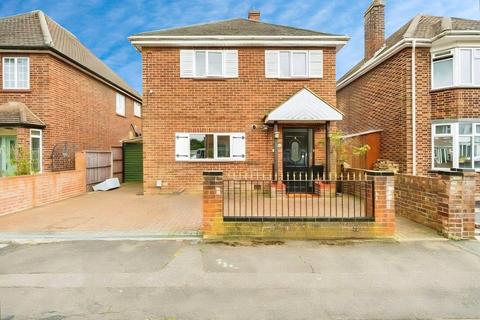 4 bedroom detached house for sale, King William Road, Kempston, Bedford