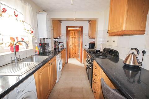 3 bedroom end of terrace house for sale, Millbrook Road, Bedford, Bedfordshire, MK42
