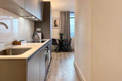 Studio to rent, Harlequin Avenue