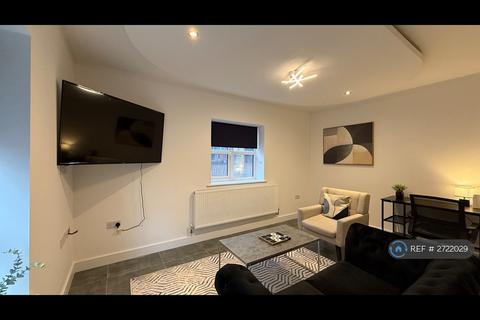 undefined, Crescent Drive, Aldershot, GU12