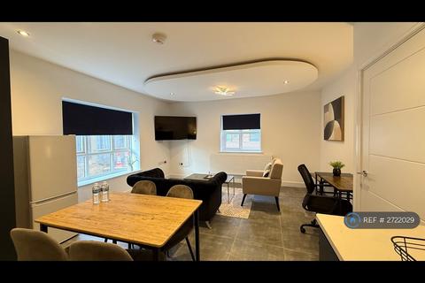 undefined, Crescent Drive, Aldershot, GU12