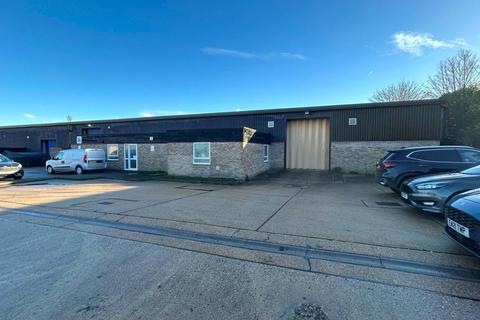 Warehouse to rent, Moss Rd Witham CM8 3UW