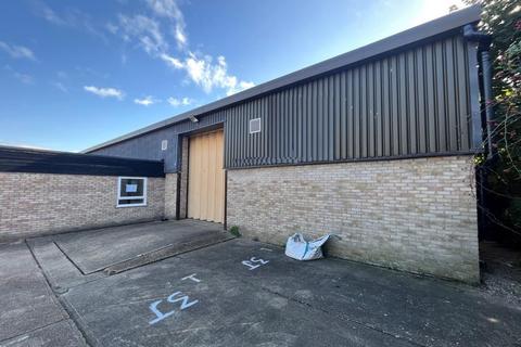 Warehouse to rent, Moss Rd Witham CM8 3UW