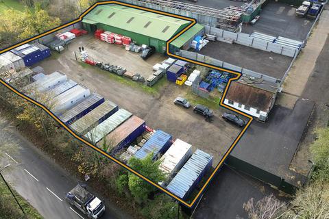 Distribution warehouse to rent, Hillside Yard, Theobalds Park Road Enfield EN2 9BD