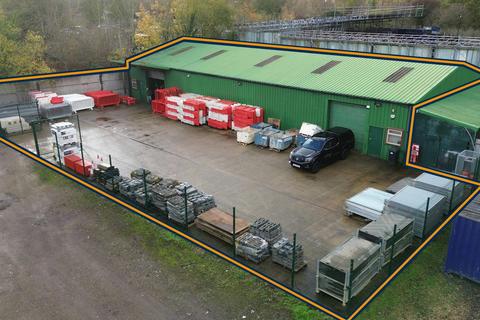 Distribution warehouse to rent, Hillside Yard, Theobalds Park Road Enfield EN2 9BD