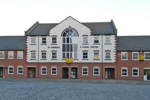 Office to rent, St Georges Sq Portsmouth PO1 3EY