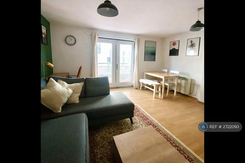 2 bedroom flat to rent, Bruford Court, London, SE8