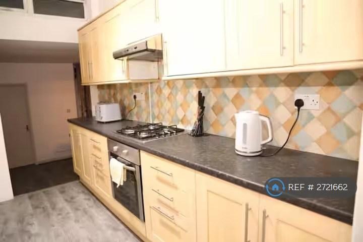 Kitchen Right Side
