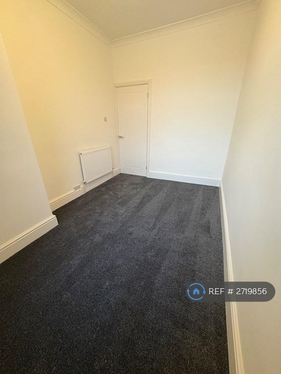 4 - Rear Double Bedroom