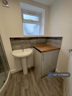 4 bedroom end of terrace house to rent, Anchor Road, Stoke-On-Trent, ST3