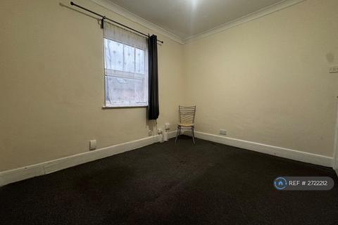 2 bedroom flat to rent, Ground Floor, Southampton, SO14
