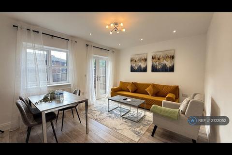 undefined, Crescent Drive, Aldershot, GU12