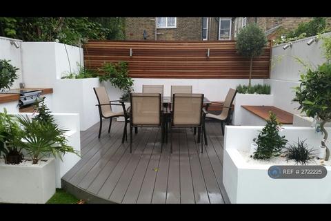 2 bedroom flat to rent, Sands End, London, SW6