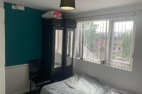 undefined, Birmingham B29