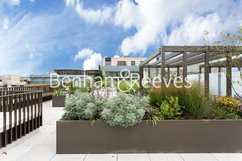 3 bedroom apartment to rent, Holland House, Fulham Reach W6