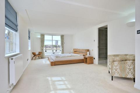 undefined, Merchant Court, 61 Wapping Wall, Wapping, London, E1W