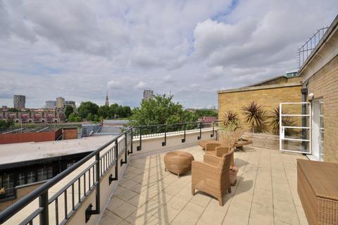 undefined, Merchant Court, 61 Wapping Wall, Wapping, London, E1W