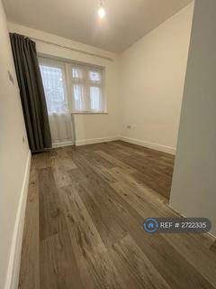 undefined, Grenoble Gardens, London, N13