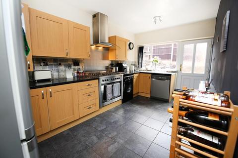 undefined, Balance Hill, Uttoxeter