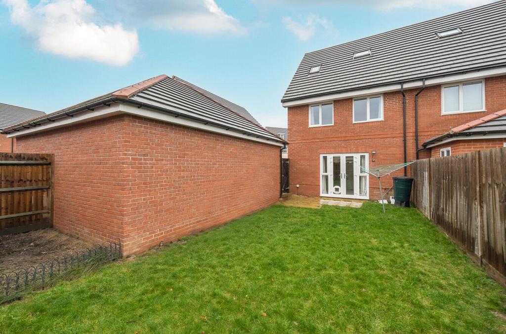 1386523-5-6937f37...