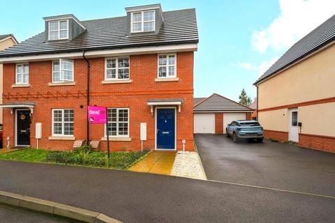 undefined, Ryeish Lane, Reading RG7