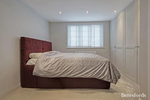 undefined, Redwood Drive, Laindon, SS15