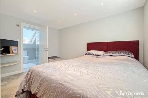 undefined, Redwood Drive, Laindon, SS15