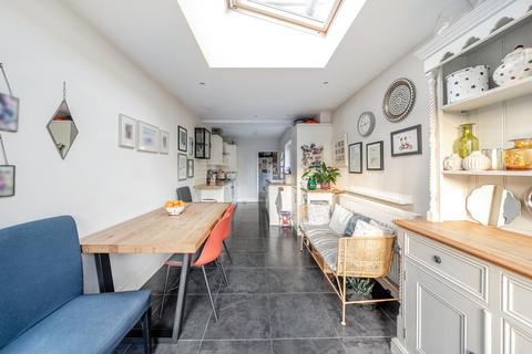 4 bedroom semi-detached house for sale, Albany Road, Hersham, KT12