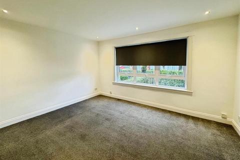 undefined, Clydebank G81
