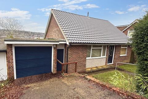 undefined, Deeds Grove, High Wycombe HP12