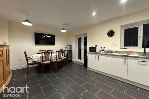 undefined, Fortuna Road, Swindon