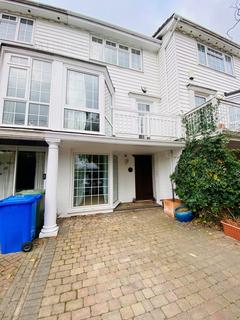 undefined, Conyer Quay, Sittingbourne ME9
