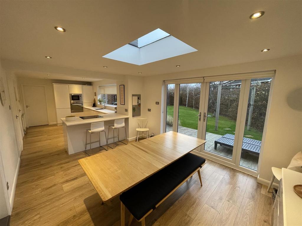 Photo 08-12-2025, 14 27 28.jpg