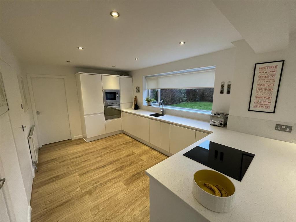 Photo 08-12-2025, 14 26 52.jpg