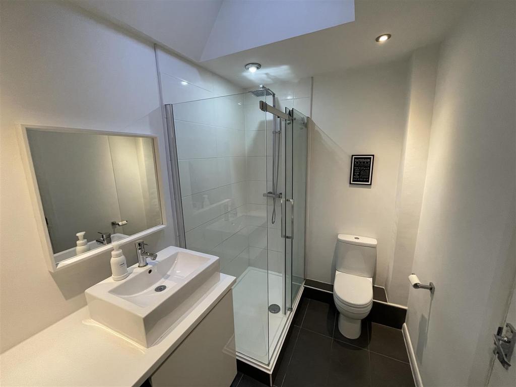 Photo 08-12-2025, 14 28 10.jpg