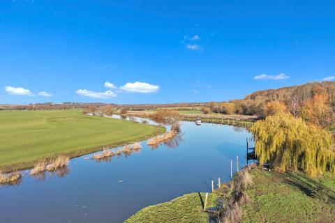 4 bedroom detached house for sale, Dock Lane, Bredon, Tewkesbury, GL20