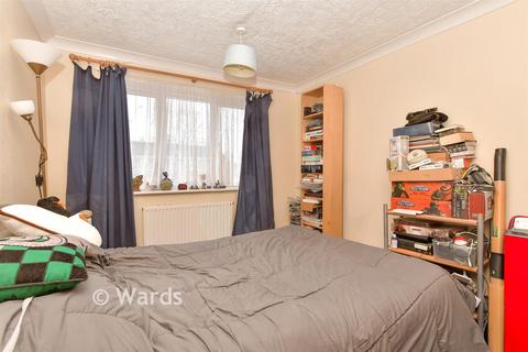 3 bedroom semi-detached house for sale, Harptree Drive, Walderslade, Chatham, Kent