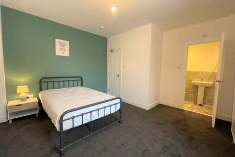 undefined, Rm 5, Dogsthorpe Road, Peterborough, PE1 3AT