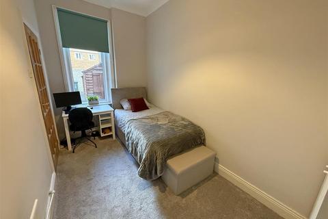 2 bedroom flat for sale, Chirton West View, North Shields