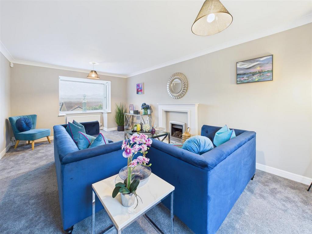 CAM04279 G0-PR0262-STILL012.jpg