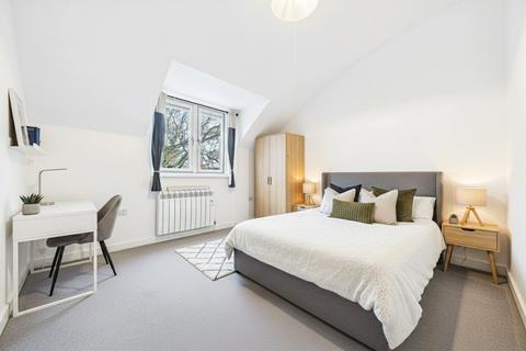 undefined, Sussex Lodge, Courtlands, Maidenhead, Berkshire, SL6