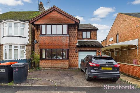 Kirby Road, Dunstable, LU6