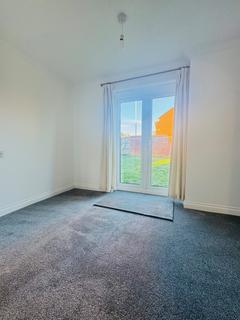 4 bedroom detached house to rent, Digby Drive, Exeter EX2