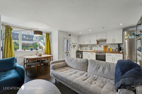 undefined, Dunsmure Road, London, N16