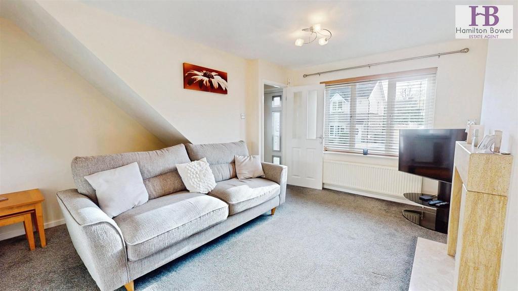 77efe5bf-5-Sanderson-Avenue-12082025 170034.jpg