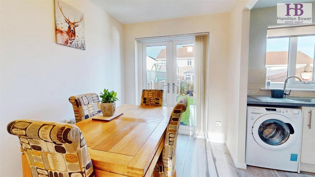 B7044223-5-Sanderson-Avenue-12082025 170138.jpg