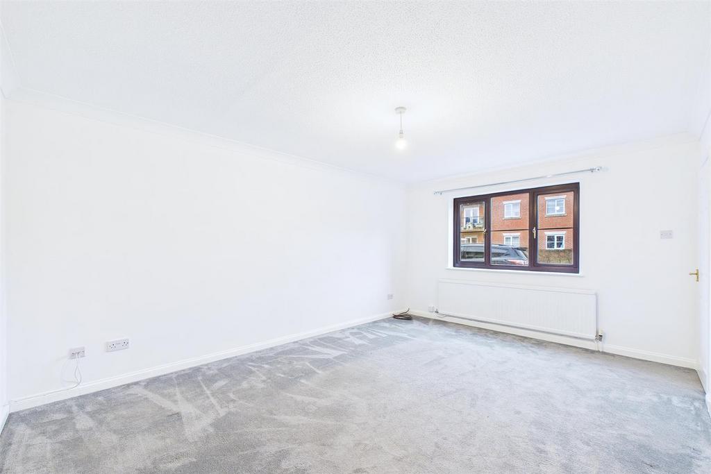 Living Room.jpg