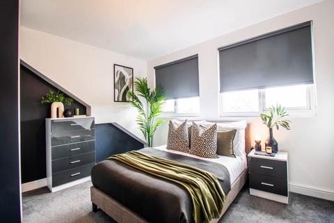 undefined, Grovehall Drive (room 4), West Yorkshire LS11