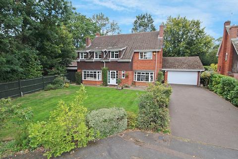 5 bedroom detached house for sale, Manor Park Drive, Westoning
